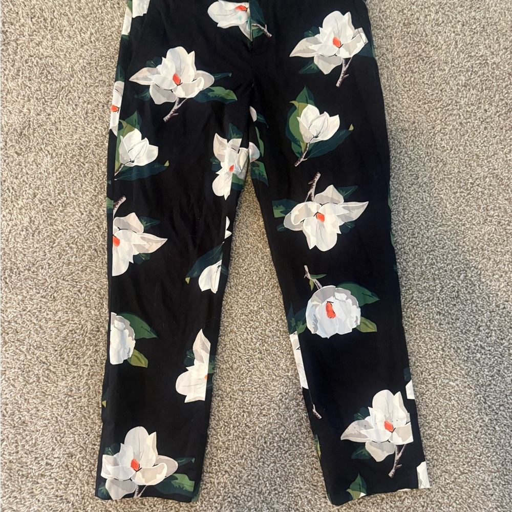 Banana Republic Slim Floral Dress Plants (cropped) - DarK Navy and White